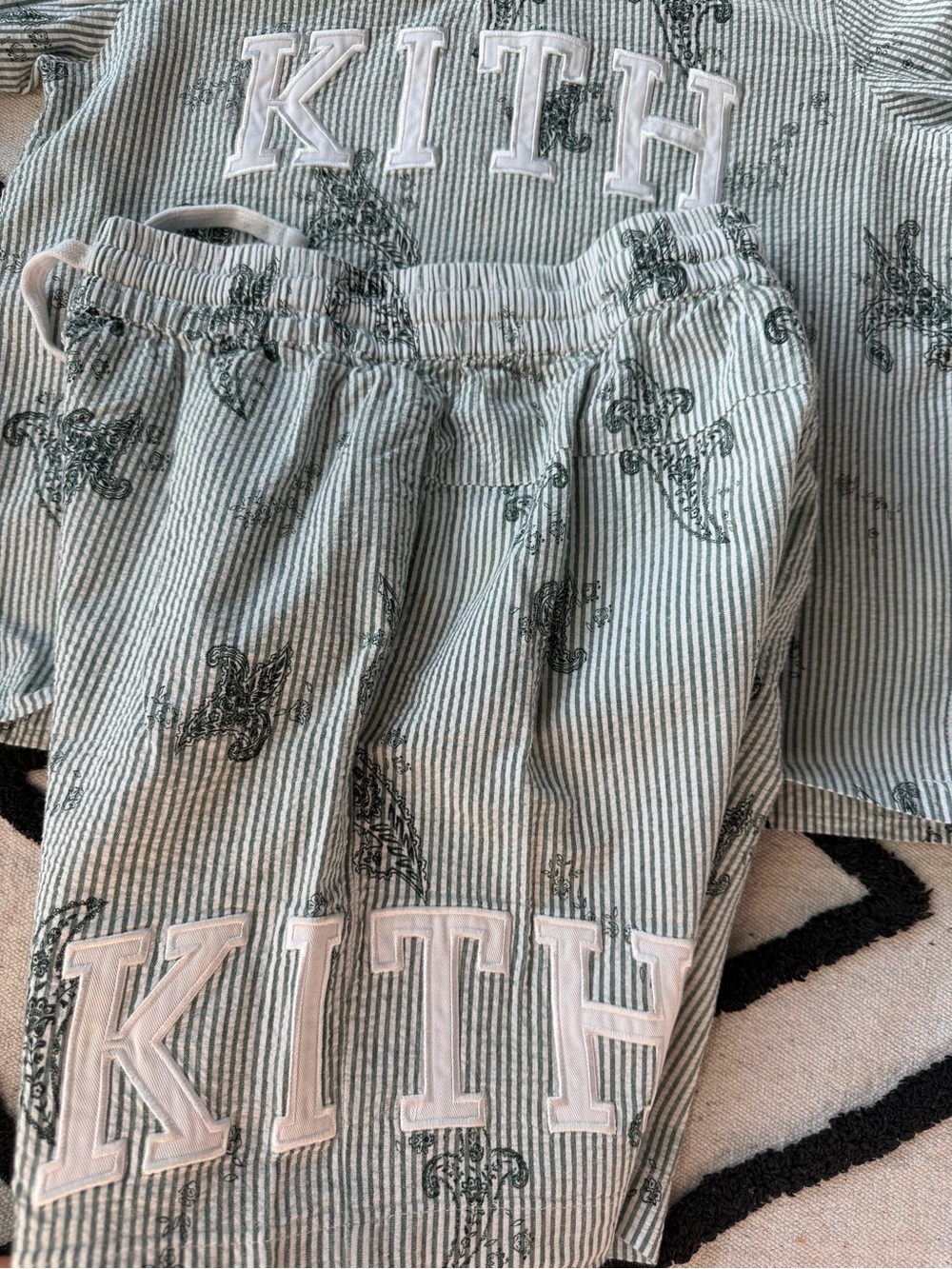 KITH Kids Mint Green Striped short Set - Picture 3 of 5